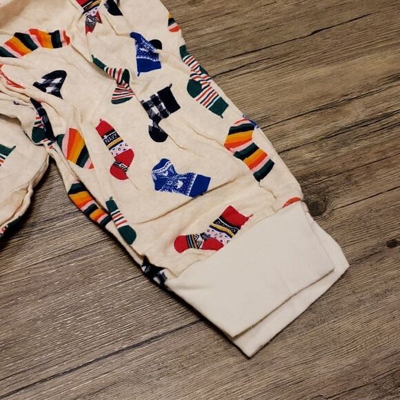 Old Navy - Picture 2 of 2